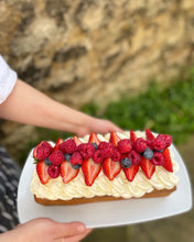 Load image into Gallery viewer, Loaf cake with fruit