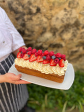 Load image into Gallery viewer, Loaf cake with fruit