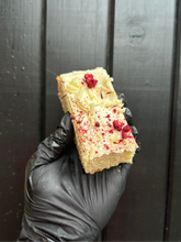 Load image into Gallery viewer, Buttery vanilla and blackberry cake with white chocolate cream
