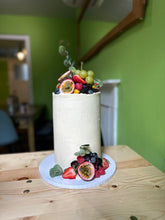 Load image into Gallery viewer, Seasonal fruits and vanilla Swiss buttercream cake
